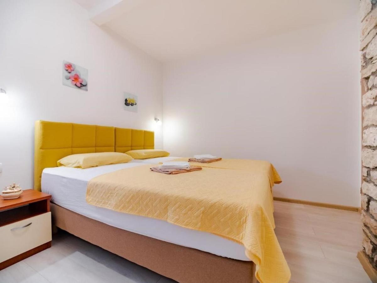 Appartement Stella à Medulin Extérieur photo