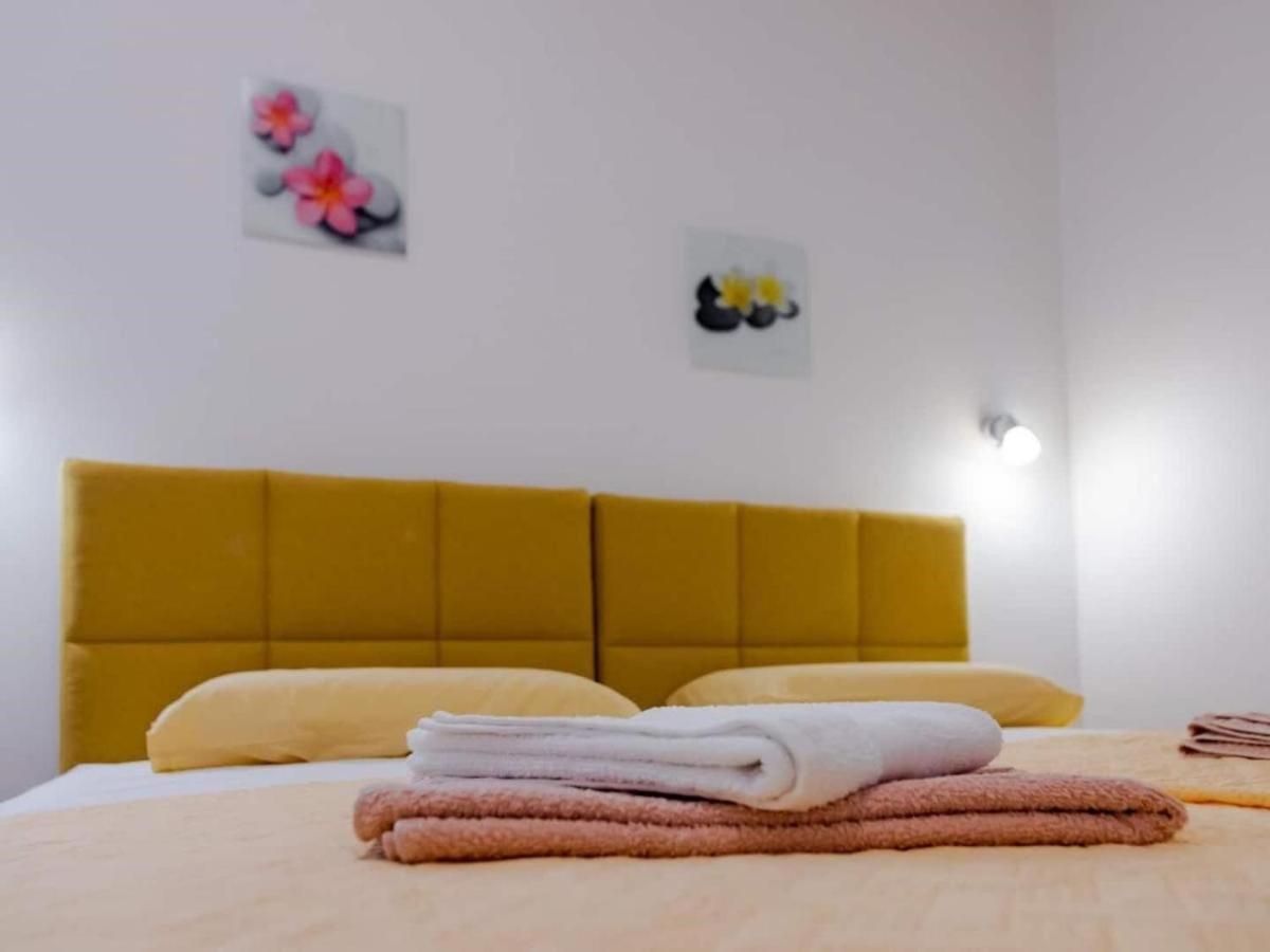 Appartement Stella à Medulin Extérieur photo