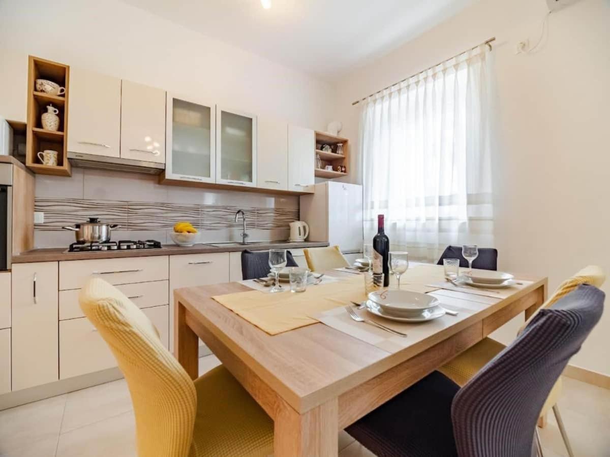 Appartement Stella à Medulin Extérieur photo
